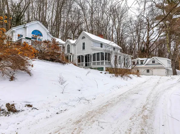 290 Melendy Hill Road, Londonderry, VT 05155