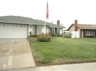 7290 Idyllwild Ln, Riverside, CA 92503