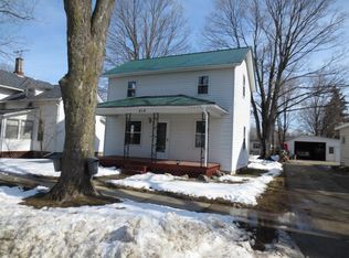 414 N Queen St, Nashville, MI 49073