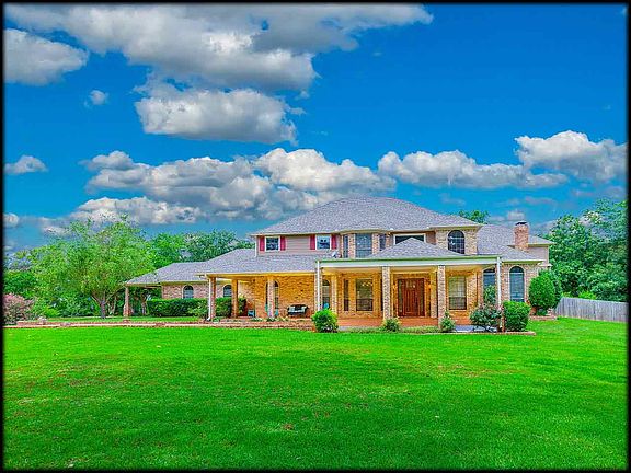 2nd image of 19600 Copperoaks Dr