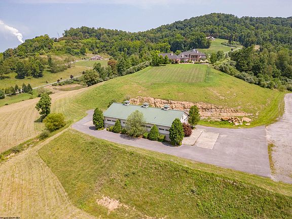 2nd image of 345 Chapel Brook Dr