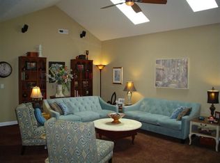 2510 Aspen Way, Jeffersonville, IN 47130