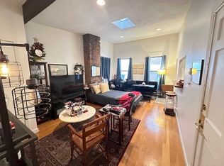 17 Greenough Ln #2, Boston, MA 02113