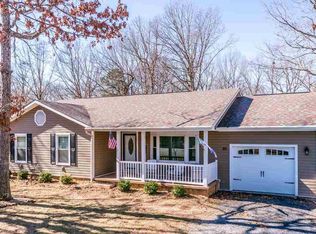 85 Torry Ln, Stuarts Draft, VA 24477