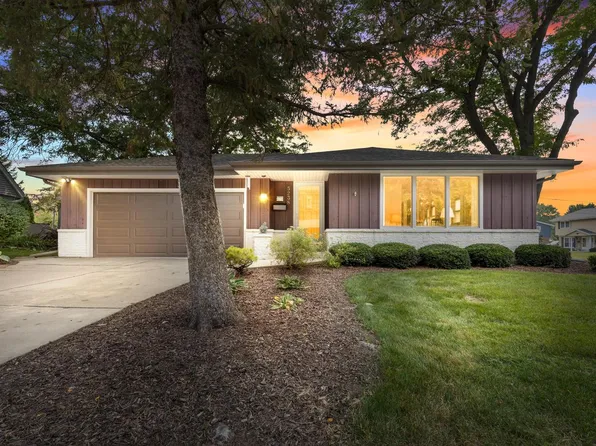 5238 Roberts DRIVE, Greendale, WI 53129