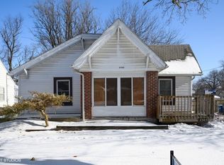 2305 39th St, Des Moines, IA 50310