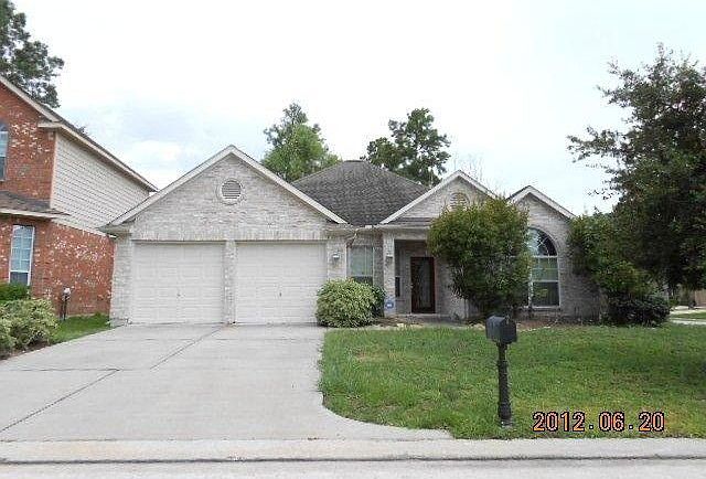 2nd image of 10019 Silverwood Way