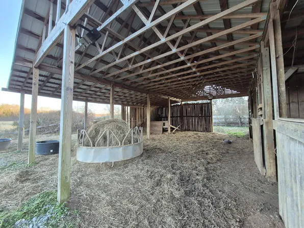 1244 Valley View Hwy, Jasper, TN 37347