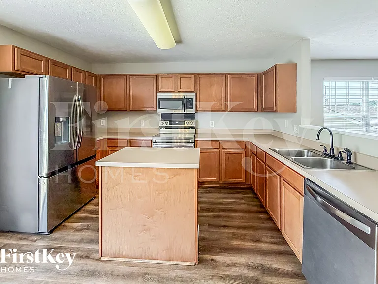 3812 Grant Ridge Ln — Photo 8