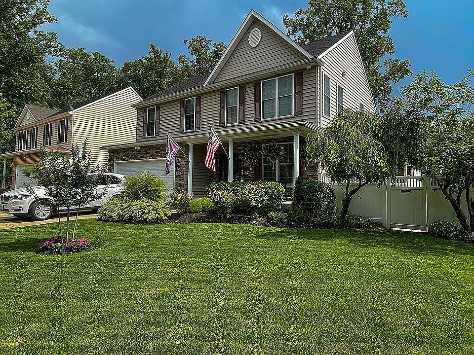 1st image of 105 Sauers Ln