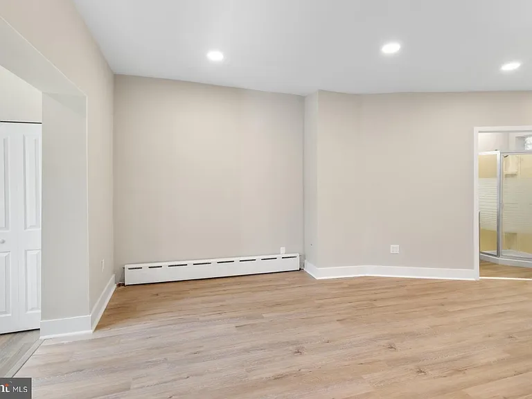 2946 S 15th St — Photo 5
