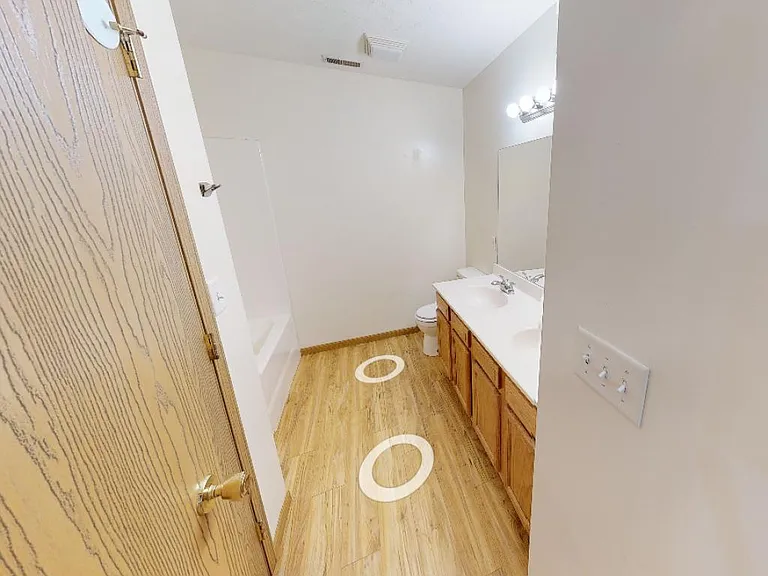 813 W Prairie St — Photo 5