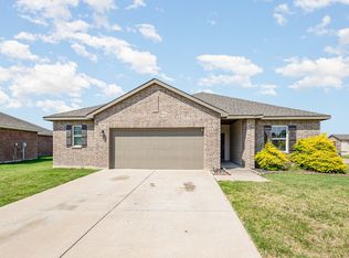 326 Gypsum Ln, Glenn Heights, TX 75154