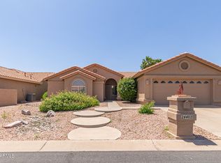 24402 S Starcrest Dr, Sun Lakes, AZ 85248