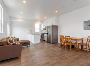 1369 1/2 W 36th St #4, Los Angeles, CA 90007