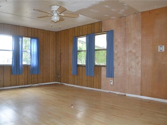 5th image of 5812 Coventry Dr