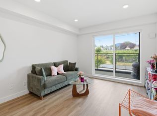 135 Haliburton St #202, Nanaimo, BC V9R4V9