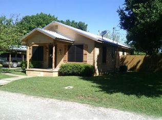 416 Abbott St, Covington, TX 76636