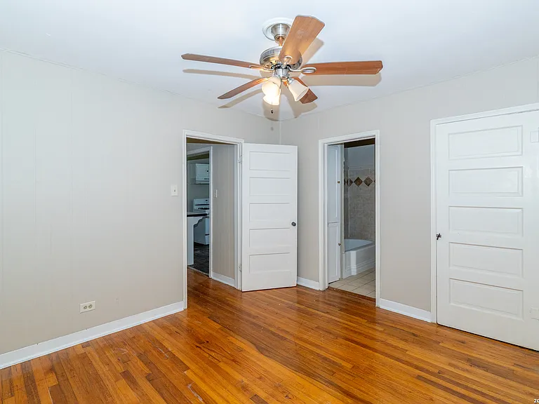 146 Vassar Ln #2 — Photo 6
