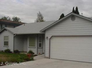 2916-B Russell Rd, Centralia, WA 98531