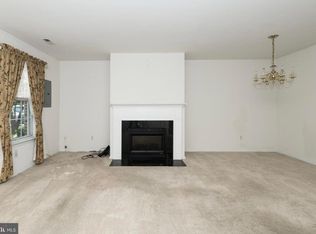 1502 Huntingdon Mews #1502, Clementon, NJ 08021