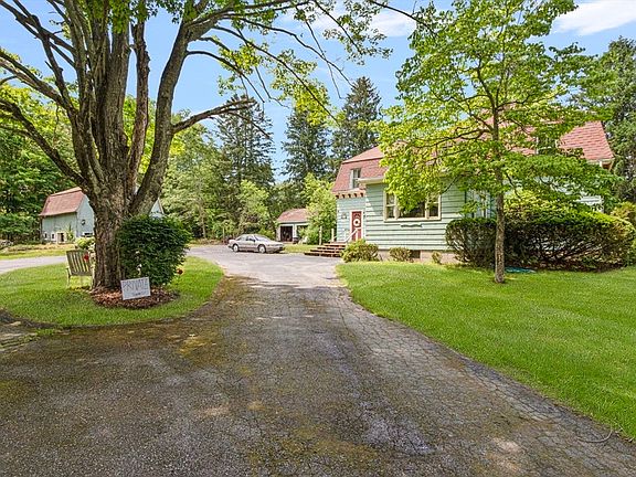 2nd image of 38 Dean St