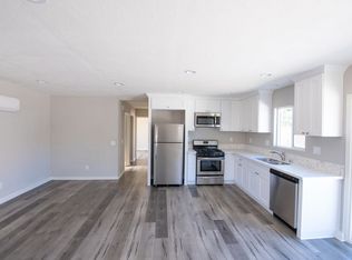 8235 Agnes Ave, North Hollywood, CA 91605