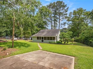 604 Jackson Lake Inn Rd, Jackson, GA 30233