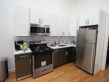 2nd image of 1792 Saint Johns Pl
