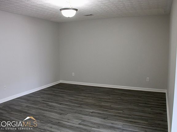 5th image of 722 Georgetown Lane