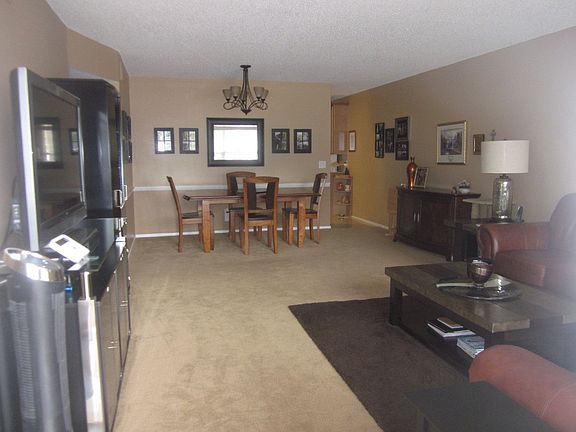 2nd image of 2378 Ecuadorian Way APT 4