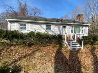 25 King St, Old Saybrook, CT 06475