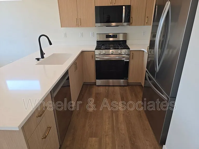 188 N 300 E #1 — Photo 13