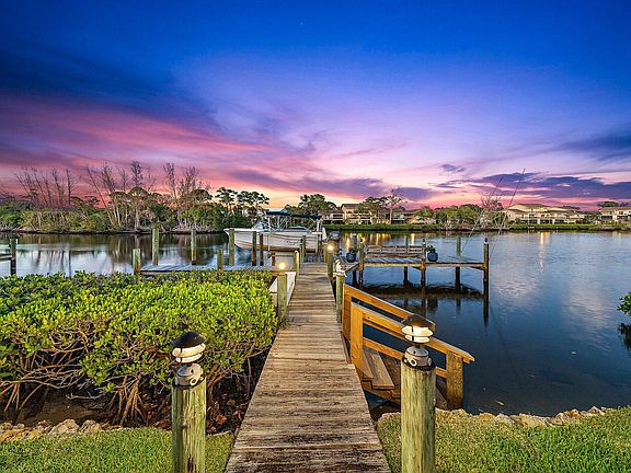 2nd image of 18559 SE Palm Island Lane