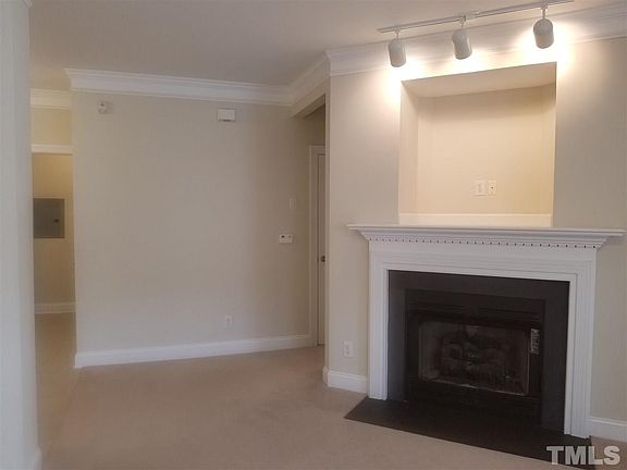 5th image of 1022 Arborgate Cir #1022