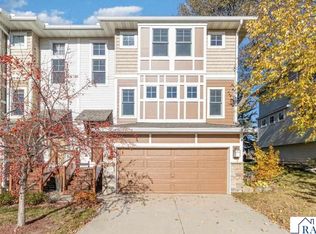 1907 Red Maple Ln, Northfield, MN 55057