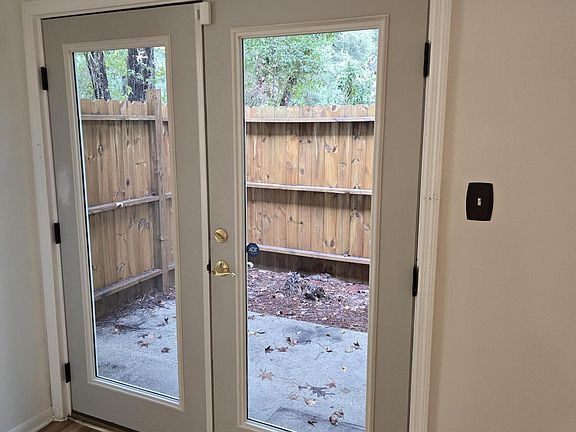 4th image of 2362 Parsonage Rd APT 17C