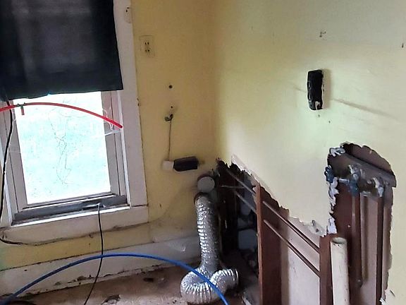 4th image of 315 N Butler St