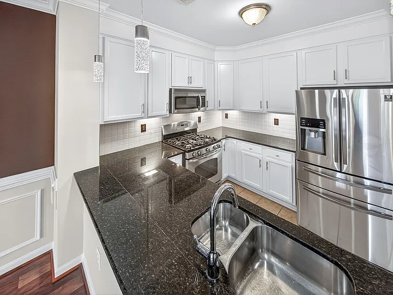 15825 John Diskin Cir — Photo 8