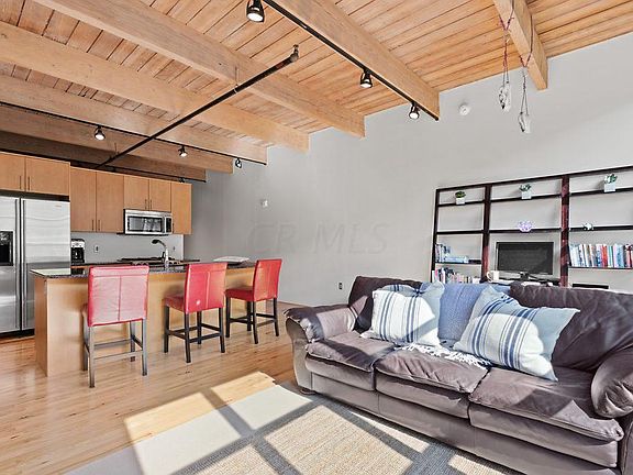 2nd image of 448 W Nationwide Blvd APT 304