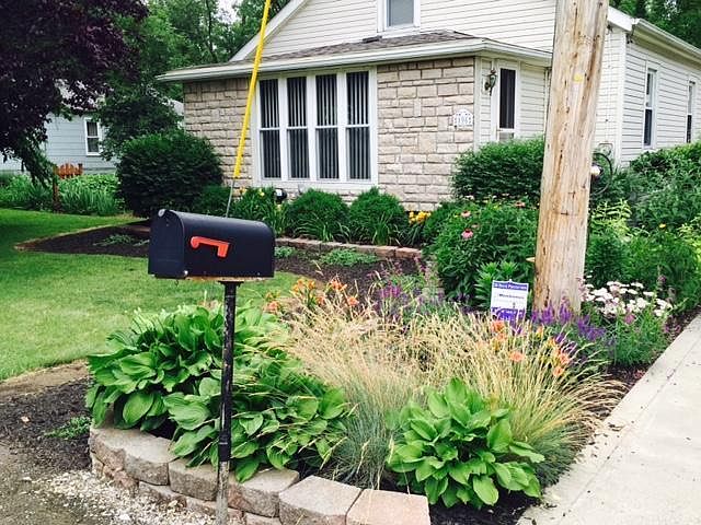 1st image of 196 Lakeview Dr