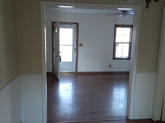 5th image of 1608 NW Andrews Ave