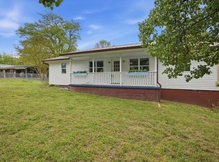 140 Bryant Ave, La Fayette, GA 30728
