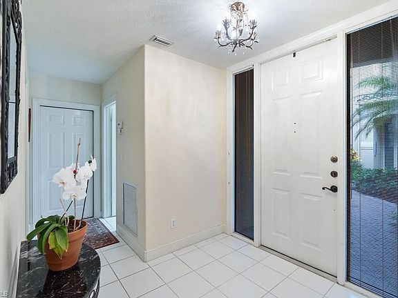 5th image of 697 Vintage Reserve Cir #17B