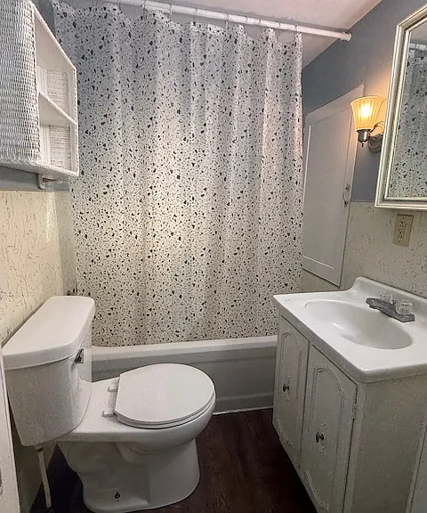 107 W Main St #B — Photo 7