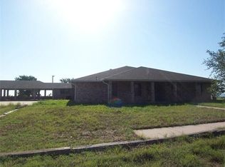 1242 County Road 174, Ovalo, TX 79541