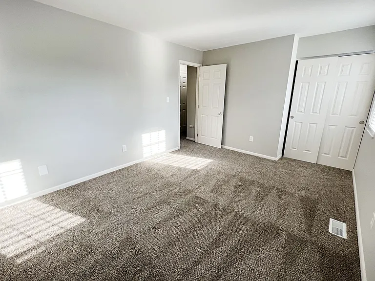 Walnut Creek Townhomes — Photo 32