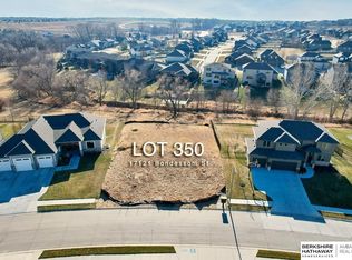 17121 Bondesson St, Bennington, NE 68007
