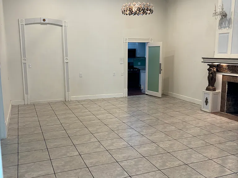 437 W Magnolia Ave #1 — Photo 15