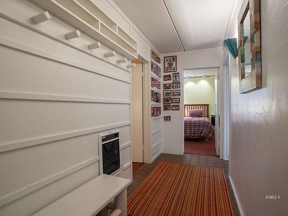 5th image of 826 Lakeview Blvd #110